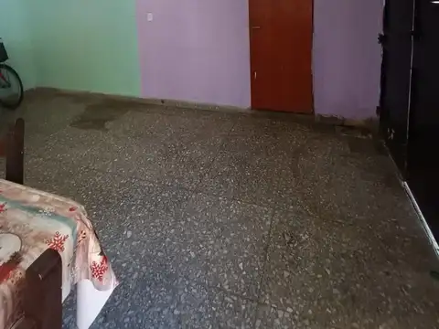 CASA  EN LANUS  