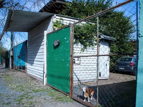 Casa en Venta con 2 cocheras