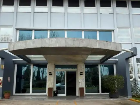 Oportunidad Oficina En Alquiller Parque industrial Newton