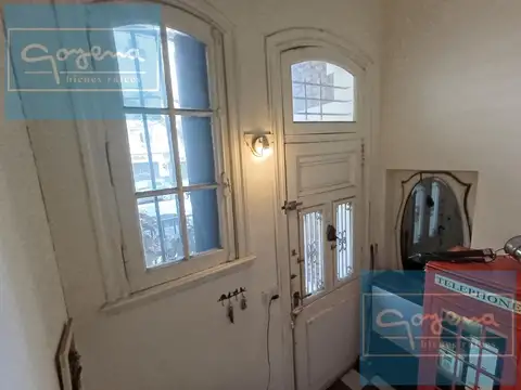 Depto Tipo Casa en Venta en Flores, USD 265.000
