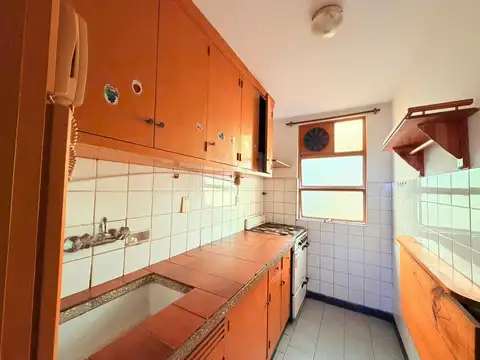 Luis Dellepiane 4300