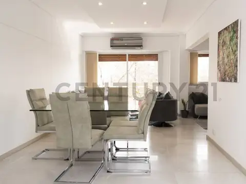 Venta  departamento de 4 ambientes mas dependencia en Belgrano R con espacio guarda coche y baulera