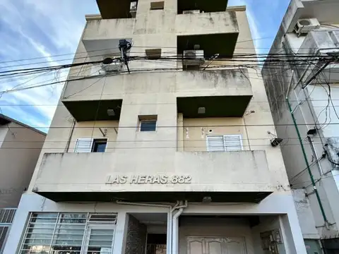 AV. LAS HERAS 882 - DPTO. 1 DORMITORIO.-
