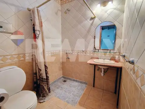 CASA EN VENTA QUILMES APTA CREDITO