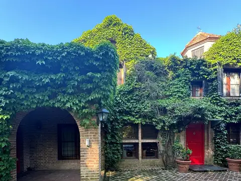 Casa en Venta de 5 dormitorios