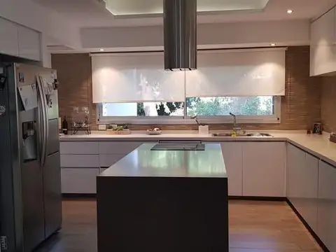 Casa en Venta de 5 dormitorios