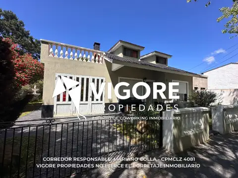 Venta de Casa con cochera + Departamento en Mar del Tuyu Acepto Permuta