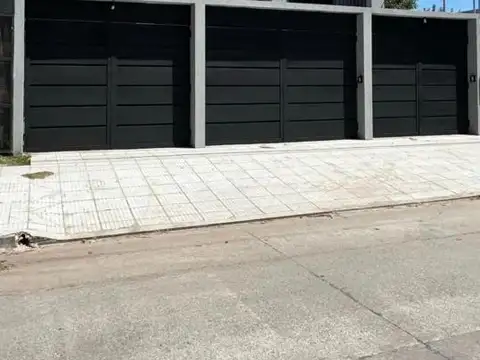 Casa en Venta en Malvinas Argentinas, USD 150.000