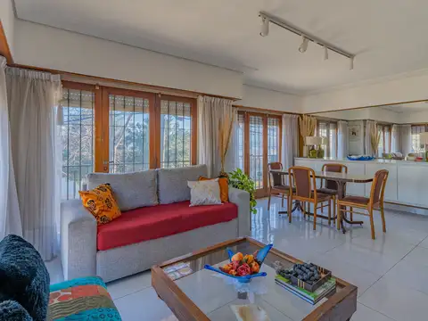 Depto Tipo Casa en Venta de 3 ambientes
