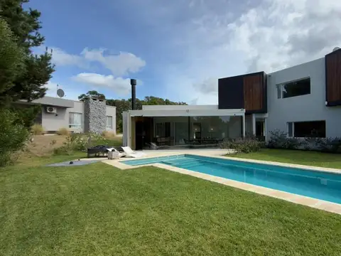 Casa en Alquiler Temporal de 5 dormitorios