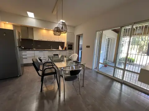 CASA EN VENTA EN PERGAMINO EN ZONA CENTRICA