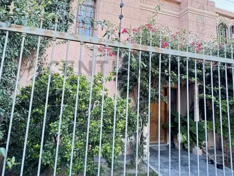 Santiago Araujo 100, Piso 0