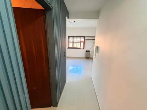 Oficina en Alquiler en Castelar Norte, $ 520.000