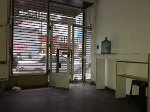 Local en Alquiler en Floresta, $ 2.000.000