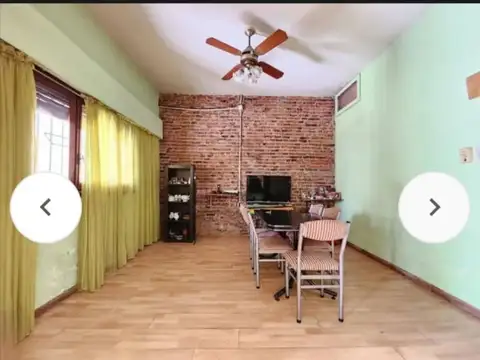 Depto Tipo Casa en Venta de 3 ambientes