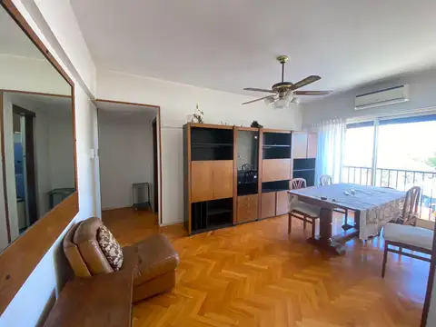 Departamento en Alquiler en Colegiales, $ 990.000