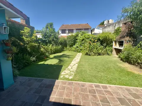 Casa 4 ambientes en Martinez