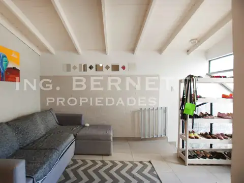 Depto Tipo Casa en Venta de 3 ambientes
