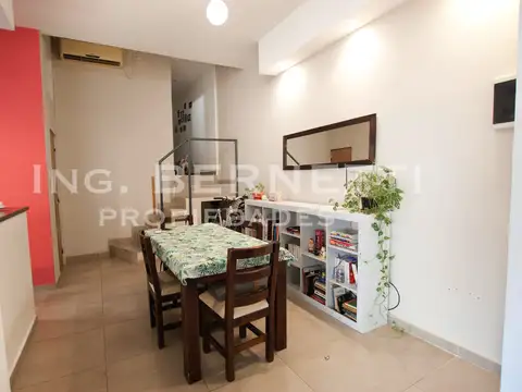 Tipo Casa 3 amb - Primer Piso - Patio y Terraza - Excelente