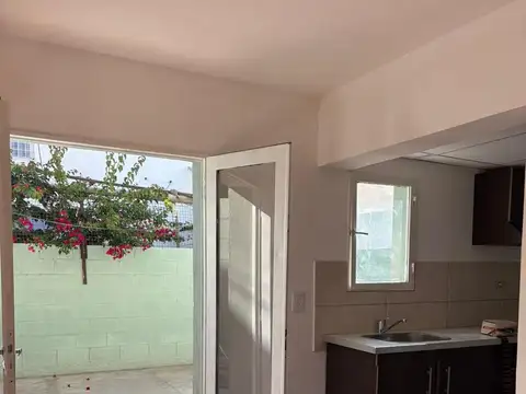 Departamento en Luzuriaga