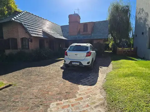 Casa en Venta en Club El Carmen, USD 190.000