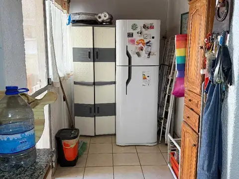 DEPARTAMENTO P BAJA , CON PATIO, AV CENTENARIO SAN ISIDRO