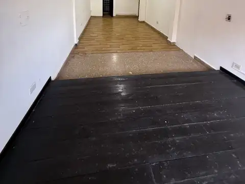 Oficina en Alquiler en Centro, $ 600.000
