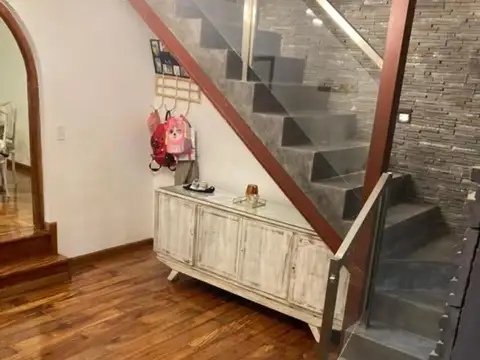 Depto Tipo Casa en Venta de 3 dormitorios