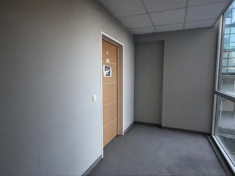 Oficina en Alquiler al Oeste