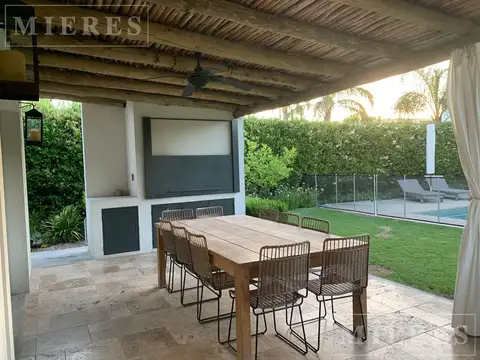 Casa en Alquiler Temporal A Estrenar