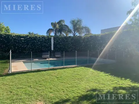 Casa en Alquiler Temporal en Talar Del Lago II, USD 6.000