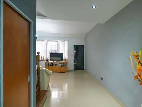 Casa en Venta en Remedios de Escalada, USD 129.000