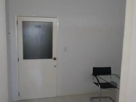 Oficina Monoambiente con 2 baños