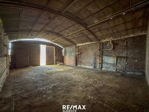 VENTA GALPON A MTS DE COLON Y RUTA 3