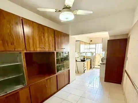 Departamento en Venta en Villa del Parque, USD 215.000