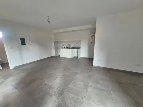 Departamento en Alquiler en Villa Dominico, $ 550.000