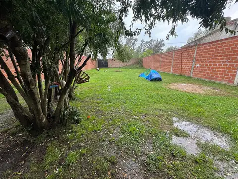 Casa 2 ambientes con 1 baño