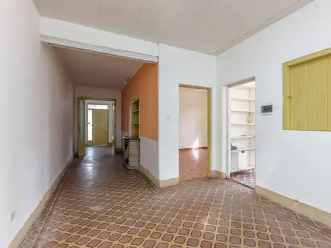 Casa 3 ambientes con 2 baños