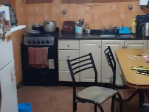 Depto Tipo Casa en Venta en Liniers, USD 99.900