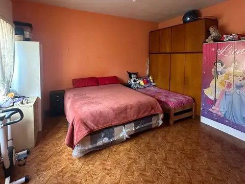 Depto Tipo Casa 5 ambientes con 2 baños