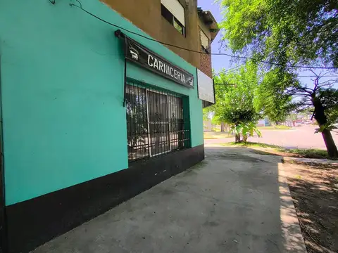 Local en Alquiler en Lomas De Zamora, $ 900.000