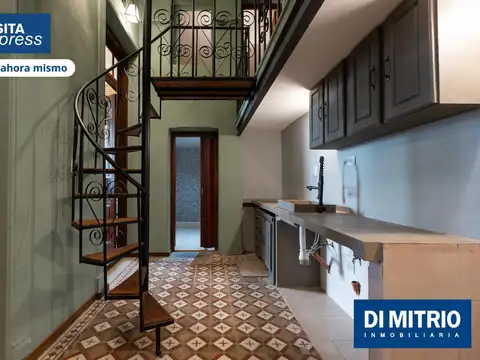 Local en Venta 80 años