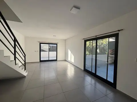 Alquiler 3 ambientes con terrazas- Duplex Altos del Encuentro