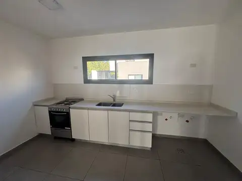 Departamento 3 ambientes con 1 baño