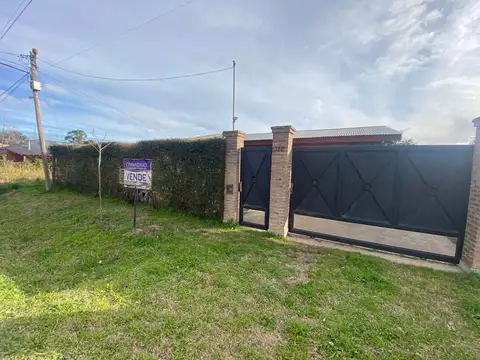 Casa - Venta - Argentina, Lobos - Pelegrini 700
