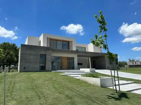 Casa  en Venta en Pilara, Pilar, G.B.A. Zona Norte