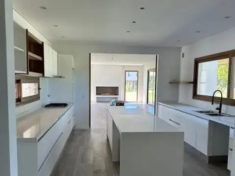 Casa en Venta en Pilara, USD 860.000