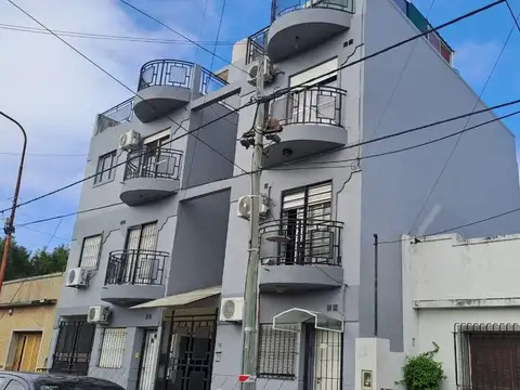 DEPARTAMENTO 2 AMBIENTES CON TERRAZA