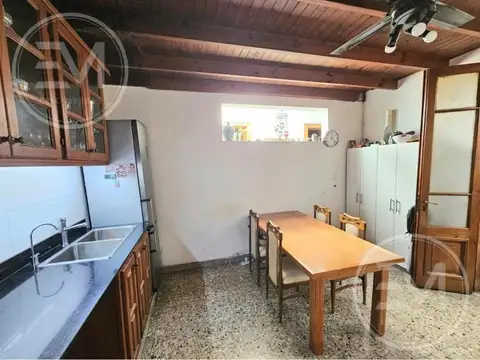 Depto Tipo Casa 4 ambientes con 1 baño