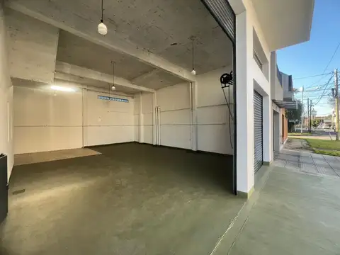 Galpon en Alquiler en Villa Bonich, $ 900.000